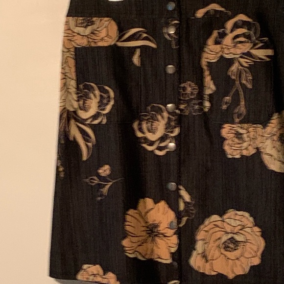 NWT XXL Snap Front Agnes & Dora Floral Denim Skirt - Picture 2 of 5